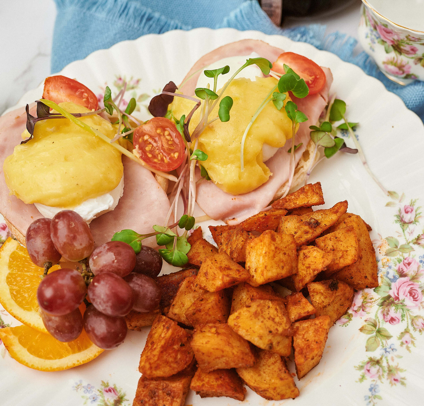 Classic Eggs Benny with Ham