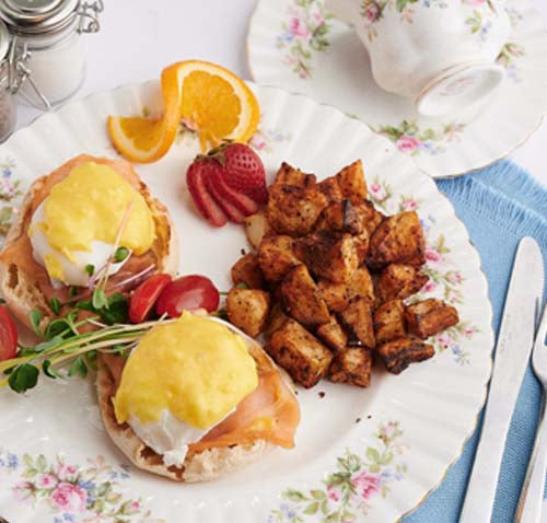 West Coast Eggs Benny - with Salmon - ONLY AVAILABLE SATURDAY AND SUNDAY